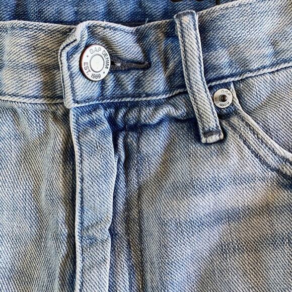 Gap Sexy Boyfriend Distressed Denim Shorts Size 26 - Picture 7 of 8